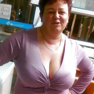 Corinne - rencontre-Cougar-Pontivy