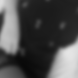 Compiègne bouillonne: philosophe en rut cherche voix chaude pour fusionner cerveaux et chairs profil--616