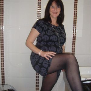 Envie de frissons pour mon anniversaire Viviane - rencontre-Cougar-Nîmes