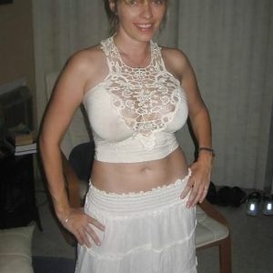 Nuit brûlante et envie de tâter Léonore - rencontre-Milf-Aubervilliers