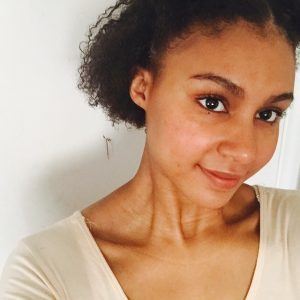 Cherche un gars pour des jeux endiablés Justine - rencontre-Dominatrice-Nîmes