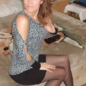 Affamée 🍑 Roseline - rencontre-MILF-Montauban