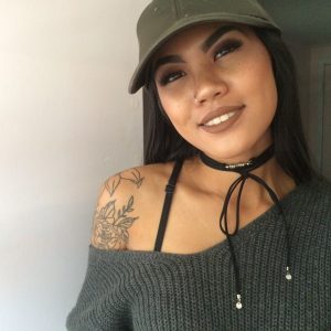 Meuf Dijon qui veut être baisée comme une chienne Liling - rencontre-Asiatique-Dijon