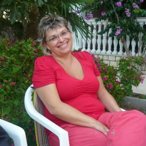Nageuse de minuit Geneviève - rencontre-Cougar-Sartrouville