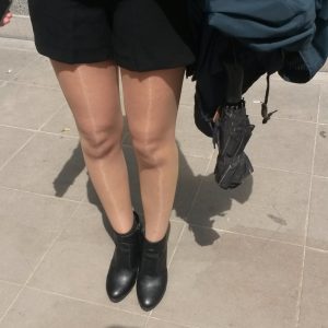 besoin d’un couple qui sait organiser sa soirée Lucile - rencontre-Libertine-Arles