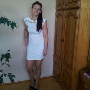 J’ai besoin d’une dose de bonne humeur Emilia - rencontre-Milf-Reims