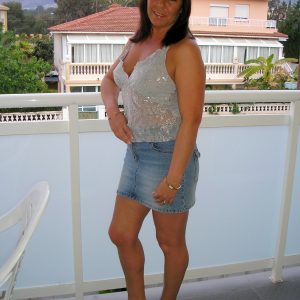 Nina - rencontre-Cougar-Annemasse