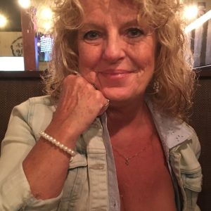Cécilia - rencontre-MILF-Châlons-en-Champagne